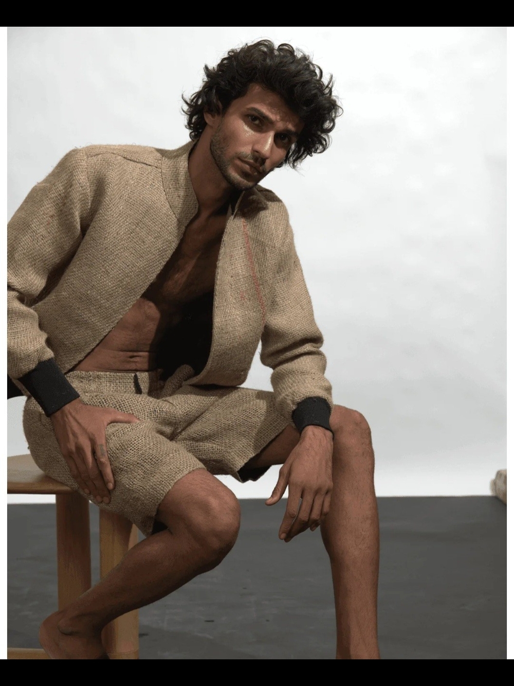 - & . Jute short and bomber jacket